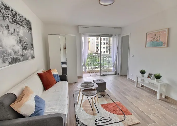Cosy Appartement En Plein Coeur De La Liberation
